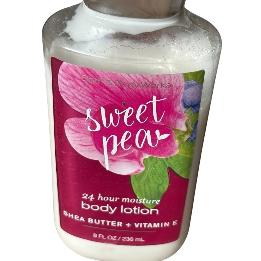 Bath & Body Works Sweet Pea Body Lotion 8 oz 24 Hour Moisture Shea Butter